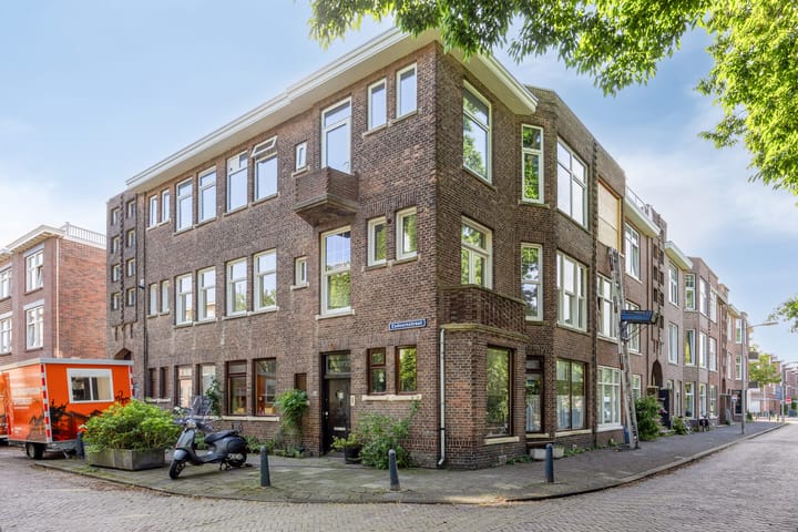 Esdoornstraat 180 in 's-Gravenhage