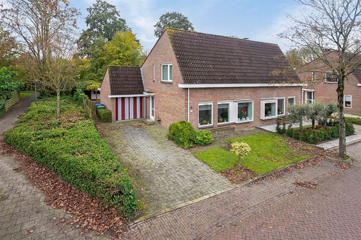 Esdoornstraat 20 in 's-Gravenpolder foto