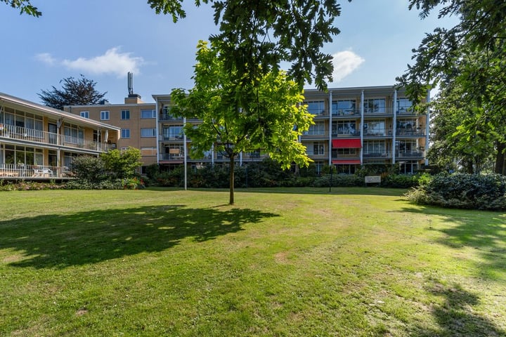 Eslaan 30 in Bussum foto
