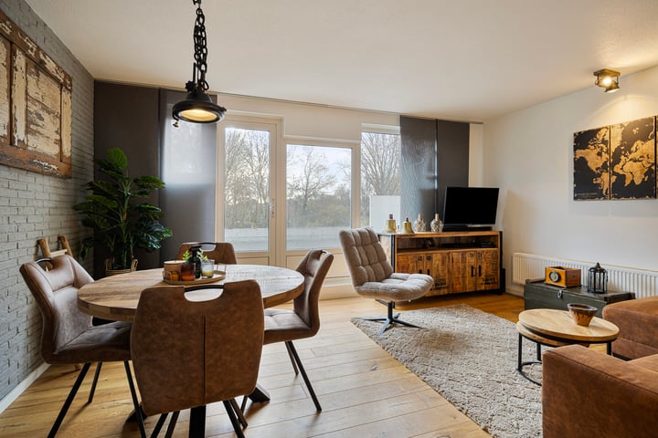 Essenburg 36 in Dordrecht foto