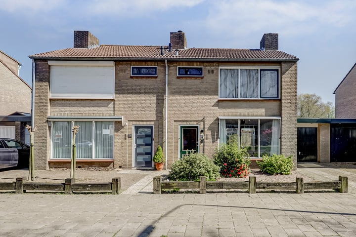 Estersveldlaan 78 in Grave