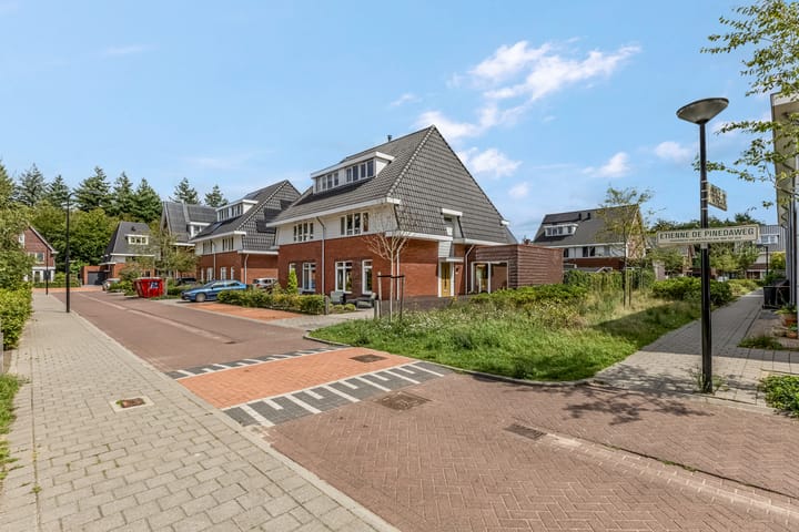 Etienne de Pinedaweg 24 in Austerlitz foto