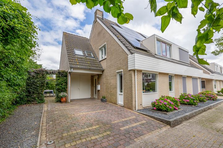 Etta Palmstraat 48 in Arnhem foto