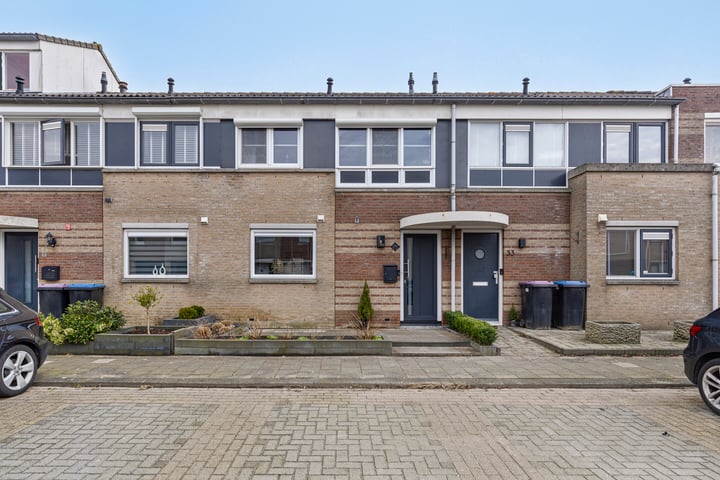 Etty Hillesumstraat 31 in Spijkenisse foto