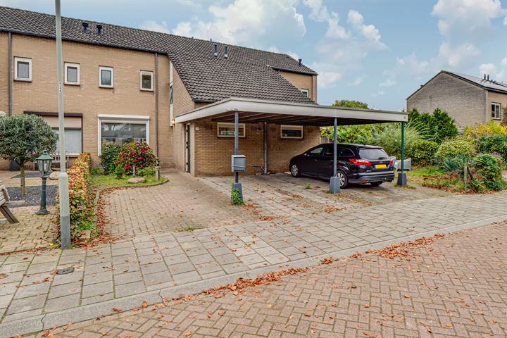 Etudestraat 29 in Venray foto