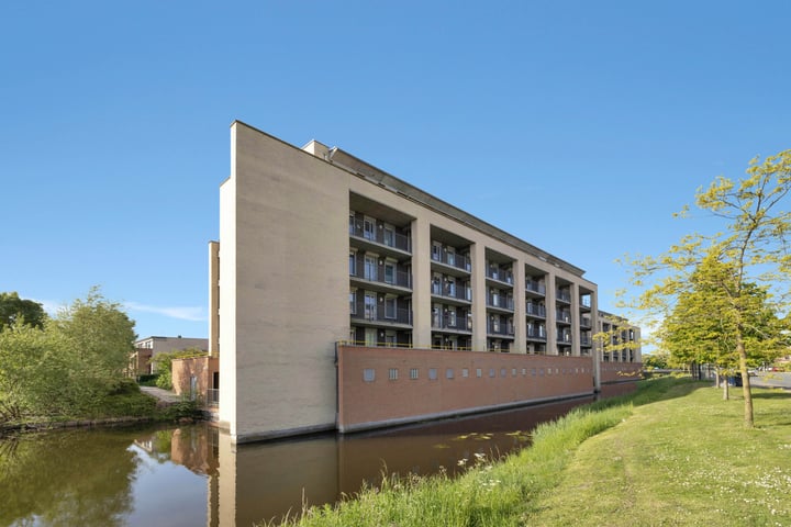 Foto van woning Etudestraat 47, Hellevoetsluis