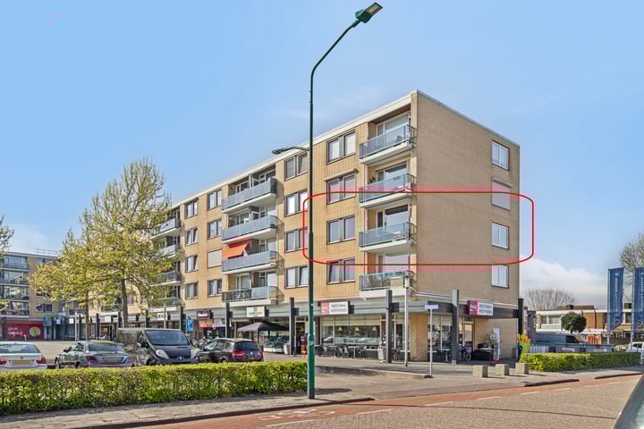 Europaplein 83 in Dongen foto