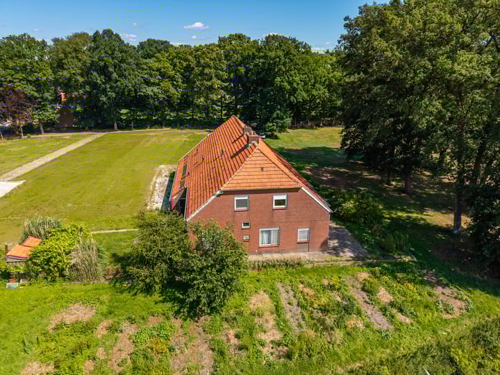 Europaweg 325 in Nieuw-Schoonebeek foto