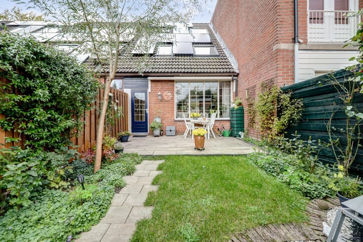 Evenaar 136 in Rotterdam foto