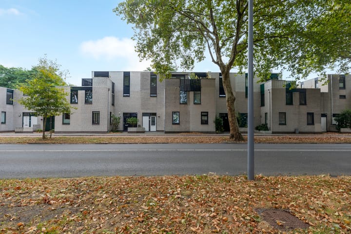Evenaar 60 in Rotterdam foto