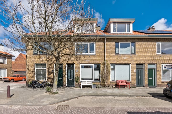 Evertsenstraat 66 in Leiden foto