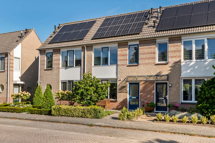 F.J. Ebbensstraat 75 in Tiel foto