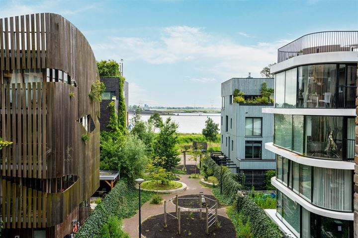 Faas Wilkesstraat 325 in Amsterdam foto
