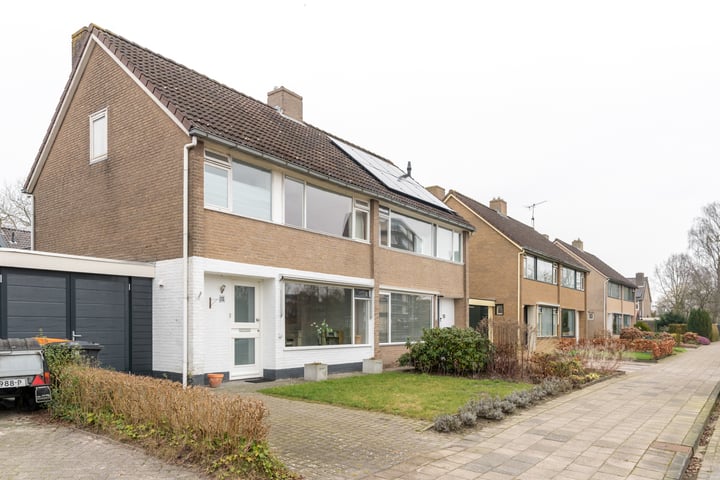 Fabriciuslaan 12 in Drachten foto