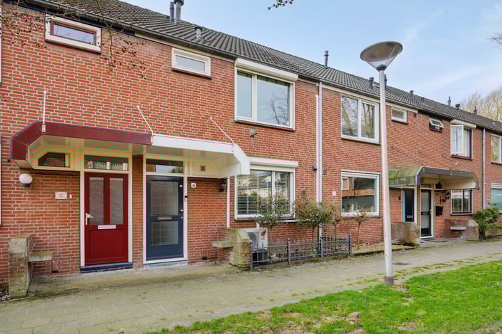 Fagotstraat 4 in Helmond foto