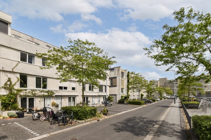 Fanny Blankers-Koenlaan 30 in Amsterdam foto