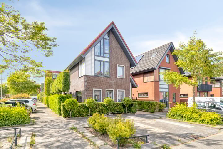 Faraostraat 20 in Purmerend foto