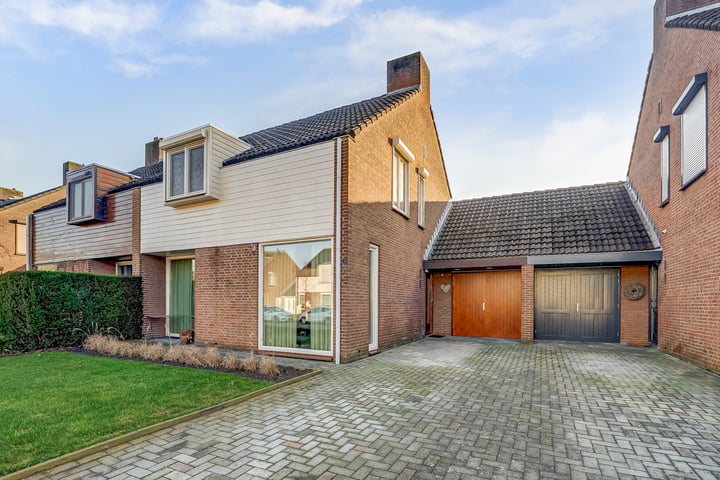 Faunasingel 5 in Roermond foto