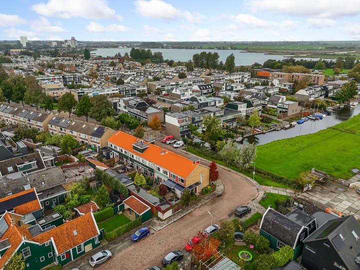 Faunastraat 1 in Wormer foto