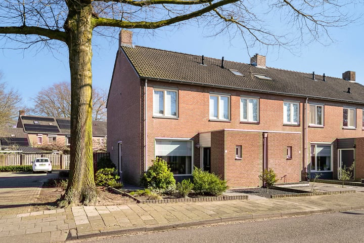 Fazantendonk 18 in Veghel foto