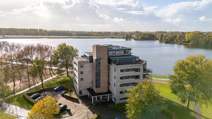 Fellinilaan 332 in Almere foto