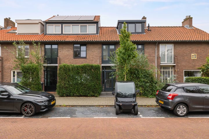 Ferdinand Bolweg 4 in Amstelveen foto