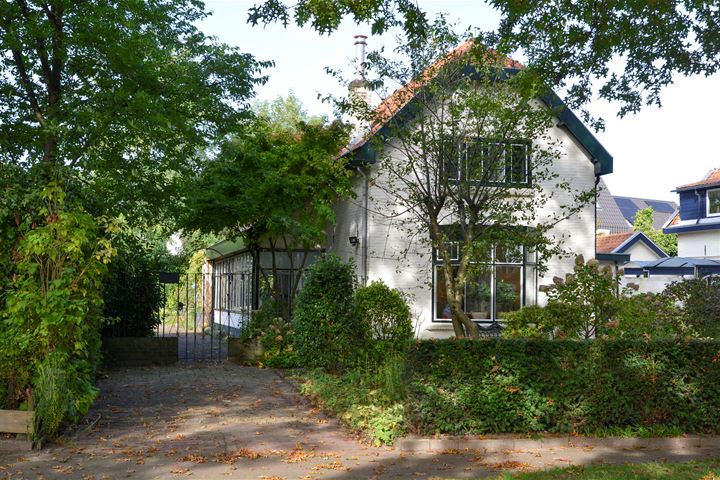 Ferdinand Huycklaan 38 in Soest foto