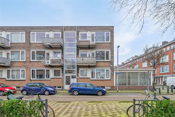 Finsestraat 56B in Rotterdam foto