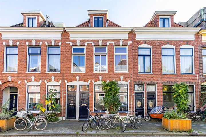 Fivelstraat 5 in Groningen foto