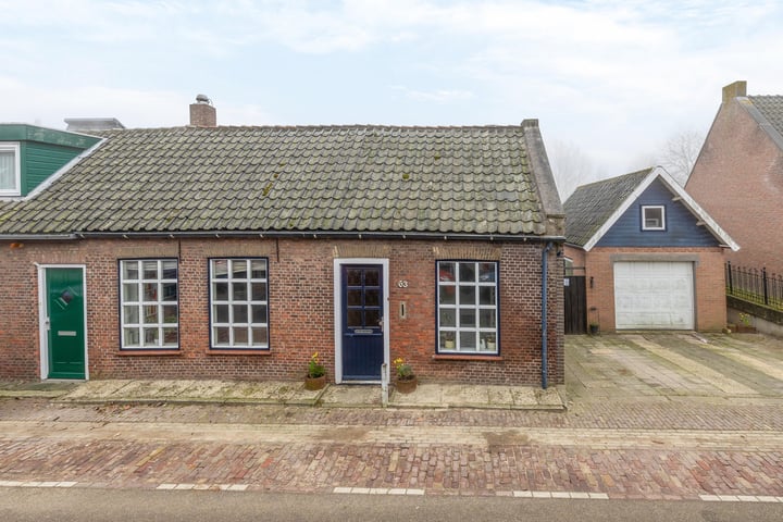 Flierstraat 63 in Lage Zwaluwe foto