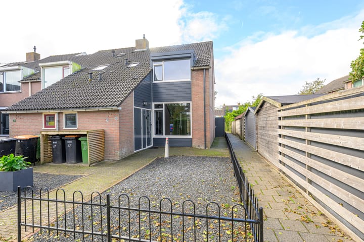 Floralaan 87 in Wervershoof foto