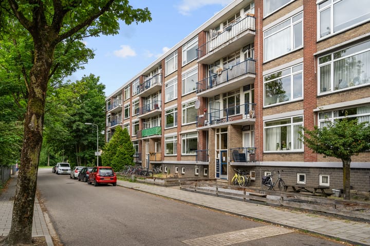 Floreslaan 26 in Ede foto