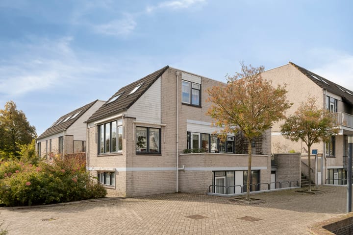 Floris Burgwal 126 in Capelle aan den IJssel