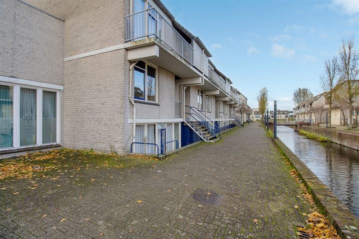 Floris Burgwal 188 in Capelle aan den IJssel foto