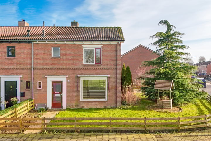 Floris van Lijndestraat 16 in Kesteren foto