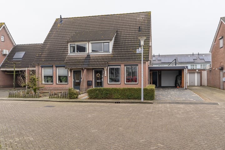 Fluitekruidstraat 19 in Hedel foto