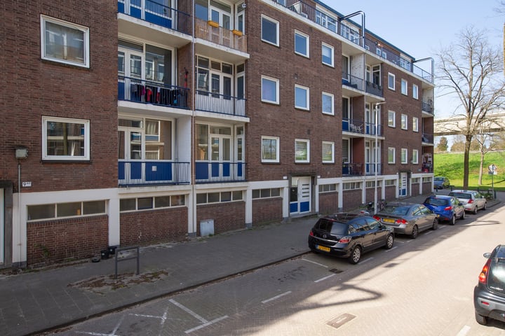 Fluitstraat 7A in Rotterdam foto