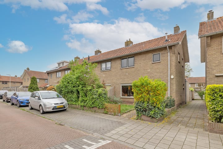 Fokke Bleekerstraat 38 in Bussum foto