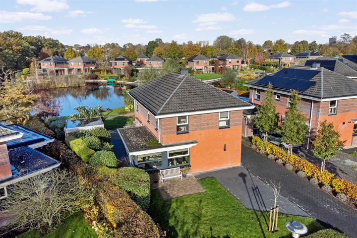 Fonteinkruid 55 in Heerenveen foto