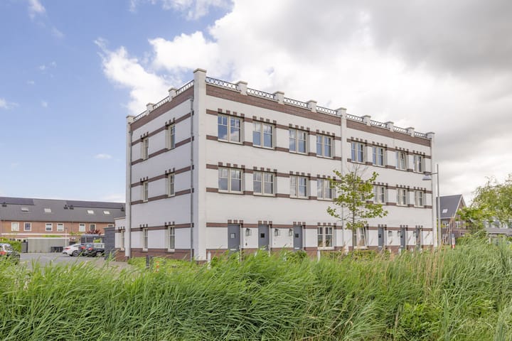 Fort Heemstedestraat 3b in Weesp foto