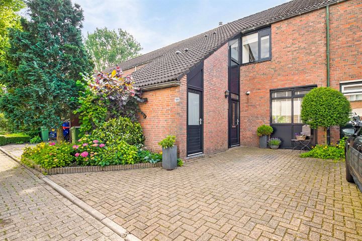 Fossemaheerd 186 in Groningen foto