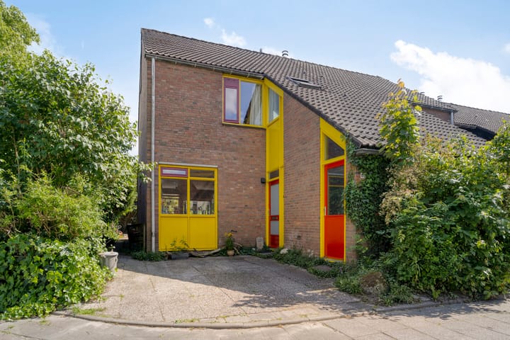 Fossemaheerd 65 in Groningen foto