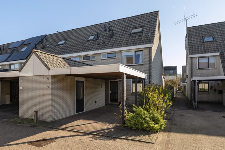 Foster Dullesdreef 23 in Ede foto