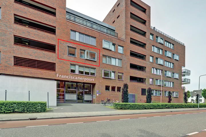 Franciscanerpoort 20 in Venray foto