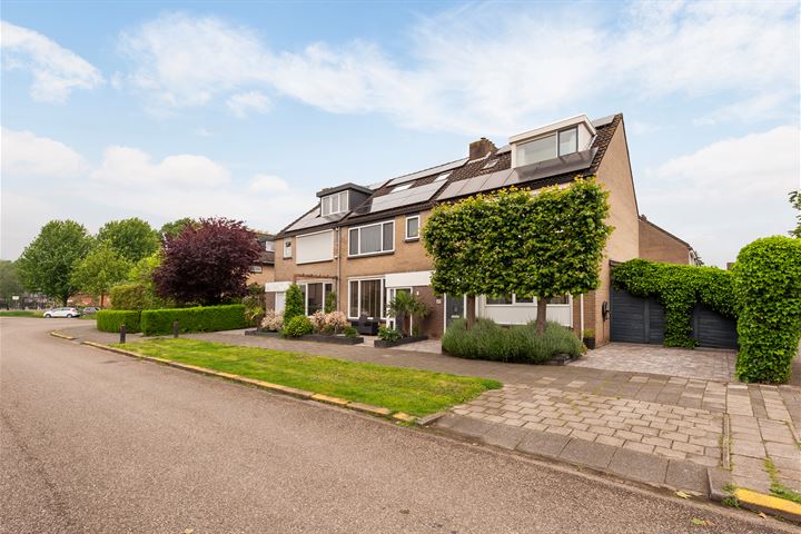 Franciscushof 187 in Vianen foto