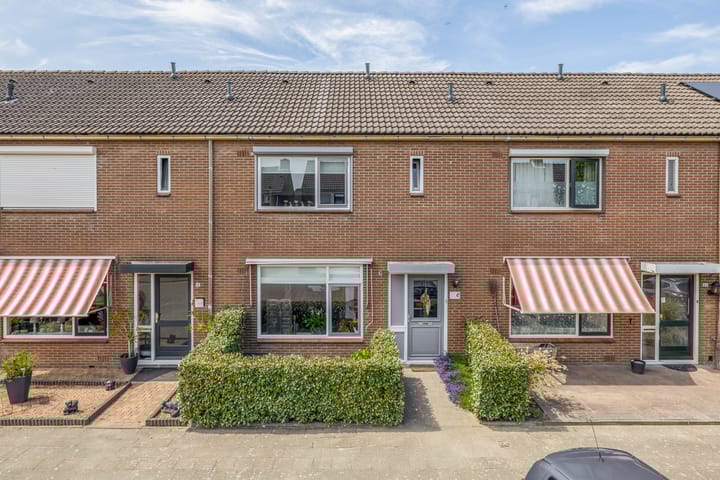 Frank van Borselenstraat 21 in Nieuwe-Tonge foto