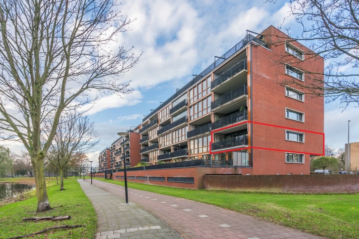 Frank van Borselenstraat 3A in Vlaardingen foto