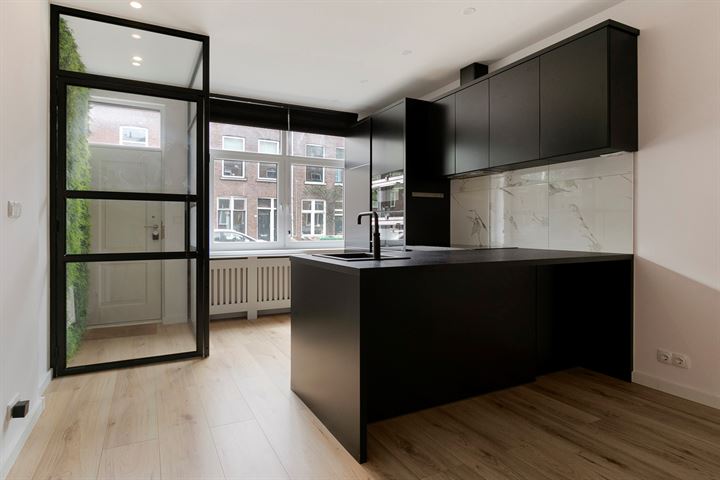 Frans Bekkerstraat 5B in Rotterdam foto