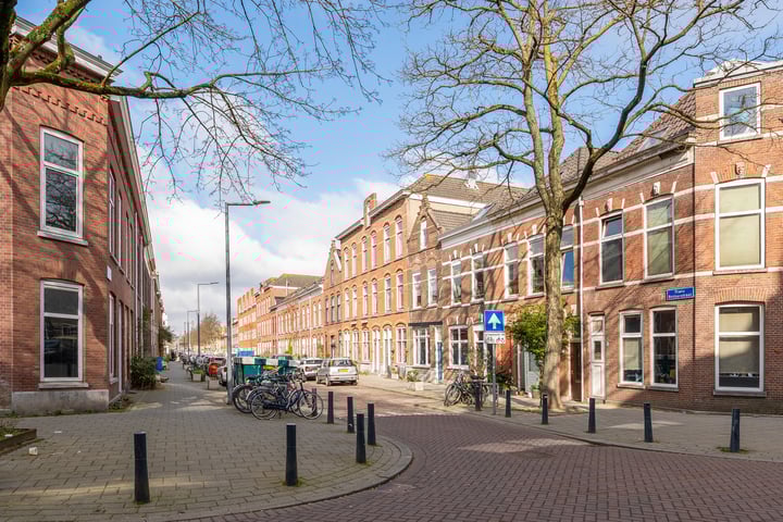 Frans Bekkerstraat 7B in Rotterdam foto