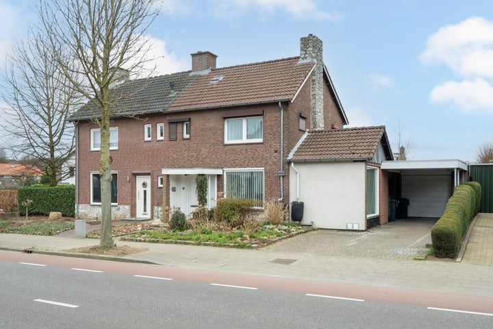Frans Erenslaan 97 in Geleen foto